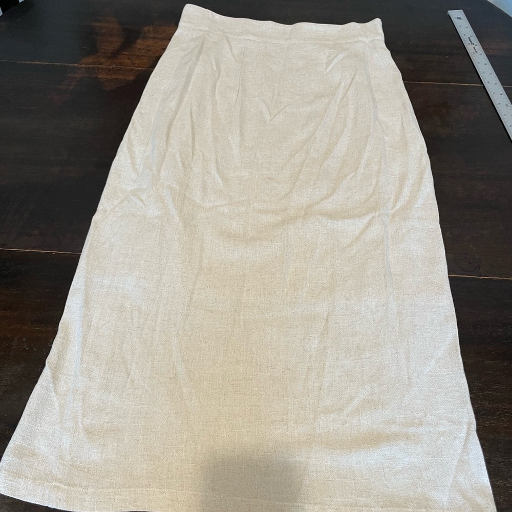 Chic Beige Button-Down Midi Skirt - image 2